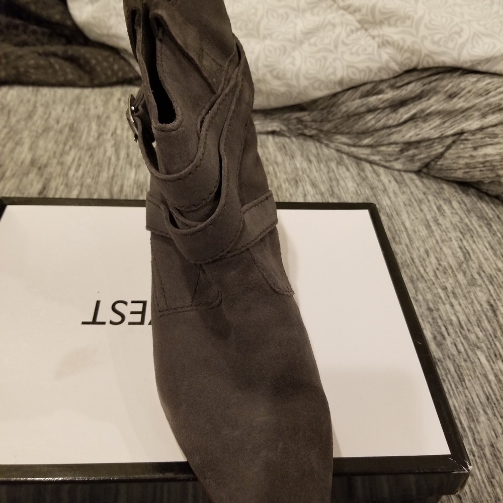 Nine West Lairah Booties